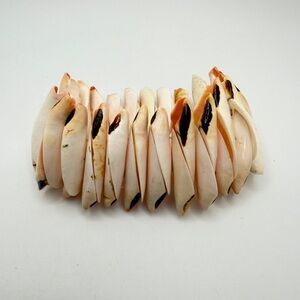 ~7.5" Stretchy 2" THICK solid SHELL statement bracelet!